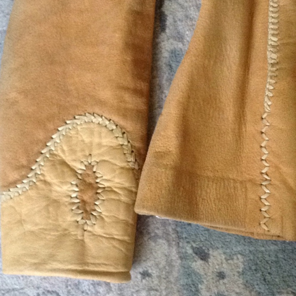 Hand stitched vintage leather jacket - Picture 2 of 8